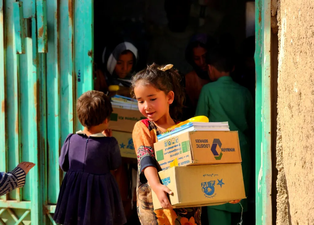 Gate of Hope — food and clothing distribution for Afghan families, photo 1